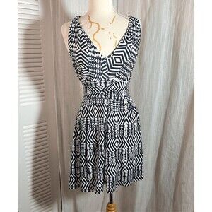 Moa Moa Dresses Size M Women’s Geometric Mini Sleeveless Dress